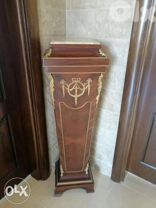 ستاند عدد 2 ولا اروع تنزيل برونز ناعم وجه رخام روعة روعة سعر تصفية 2