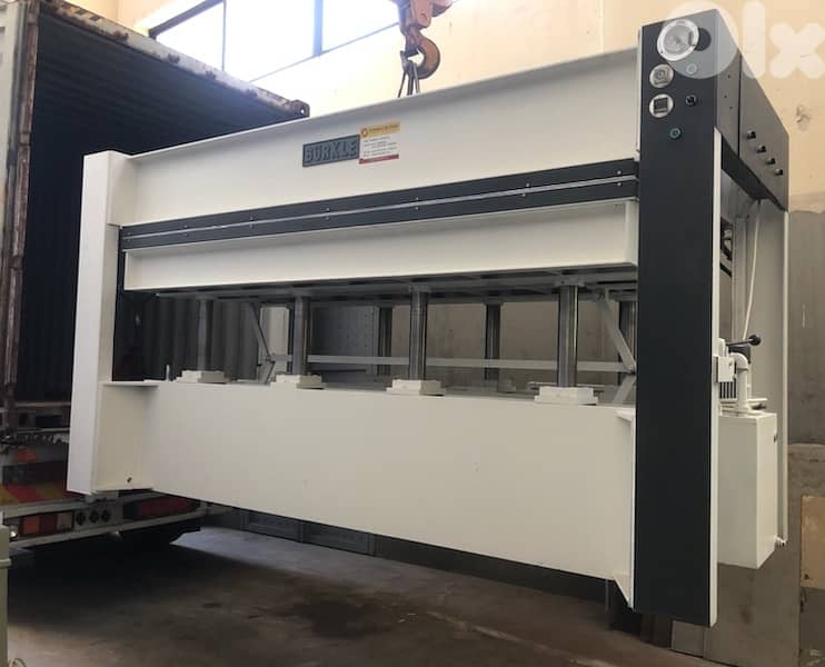 مبيع و تصدير مكنات نجارة Selling and exporting carpentry machines 11