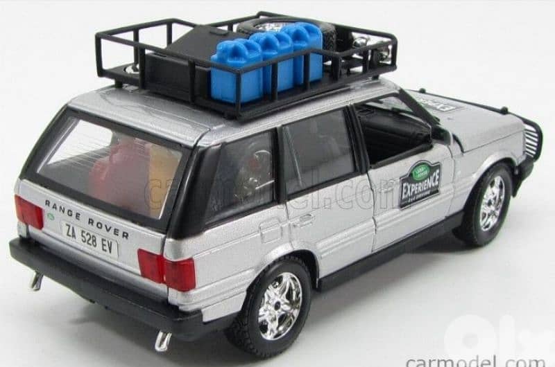 Range Rover diecast car model 1:24. 2