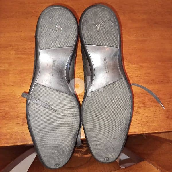 جاكيت ماسيمو دوتي دبل اكس ال لون عسلي حذاءين زارا مقاس ٤٤ وواحد رياضي 5