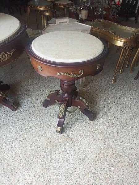 middle table wood zan 0