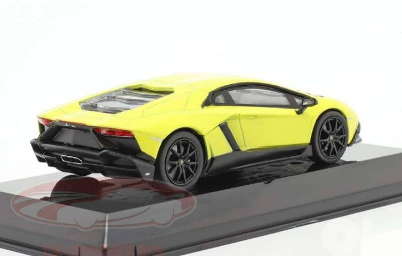 Lamborghini Aventador LP720-(50th Anniversary) diecast car model 1;43. 3