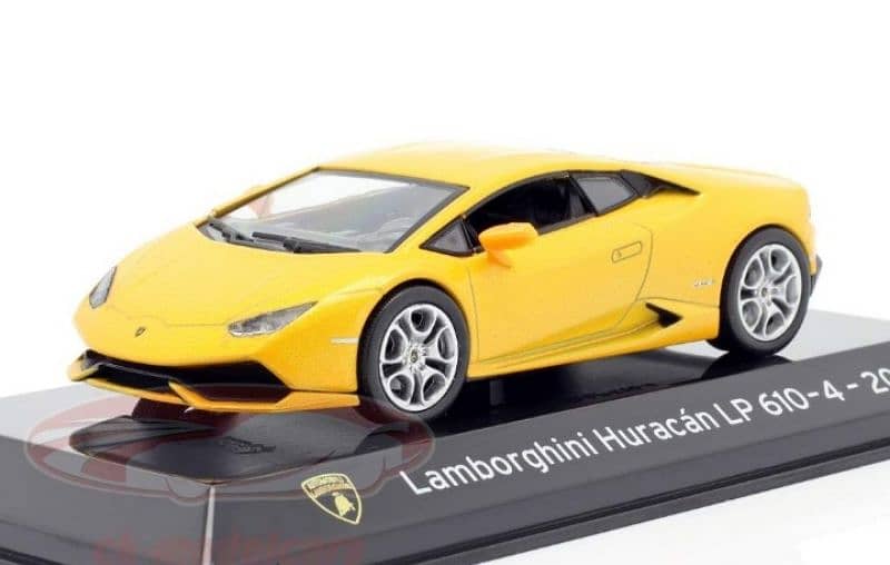 Lamborghini Huracan LP610-4 (2014) diecast car model 1;43. 1