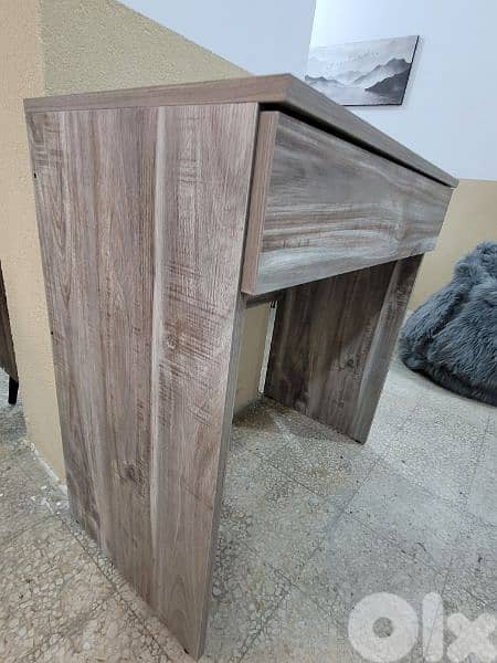 Full Bedroom with (Mattress & 2 Pillow)GIFT 4