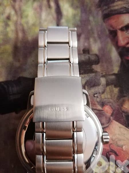 guess watch like new 2