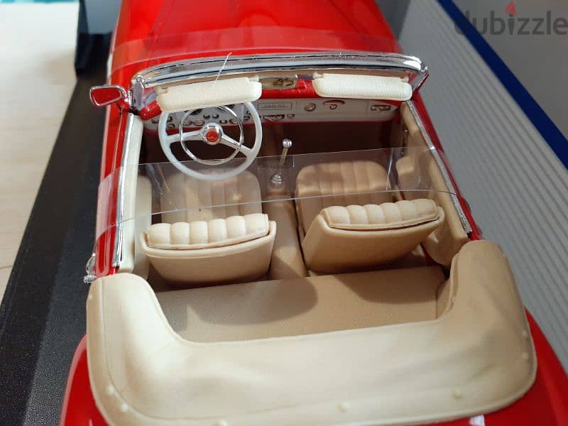 Mercedes 190SL ('55) diecast car model 1;18. 7