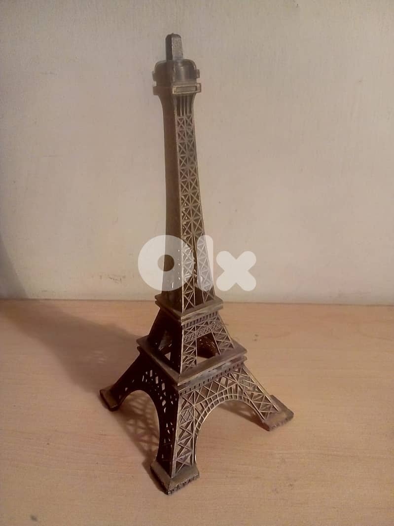 tour effel metallic figurine 18cm 0