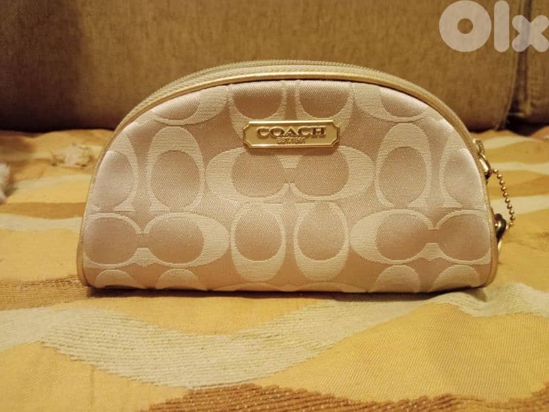 new coach make up bag 0
