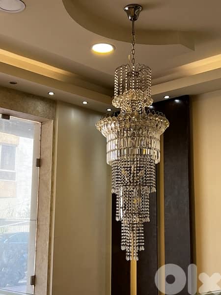 ثريا كريستال 0