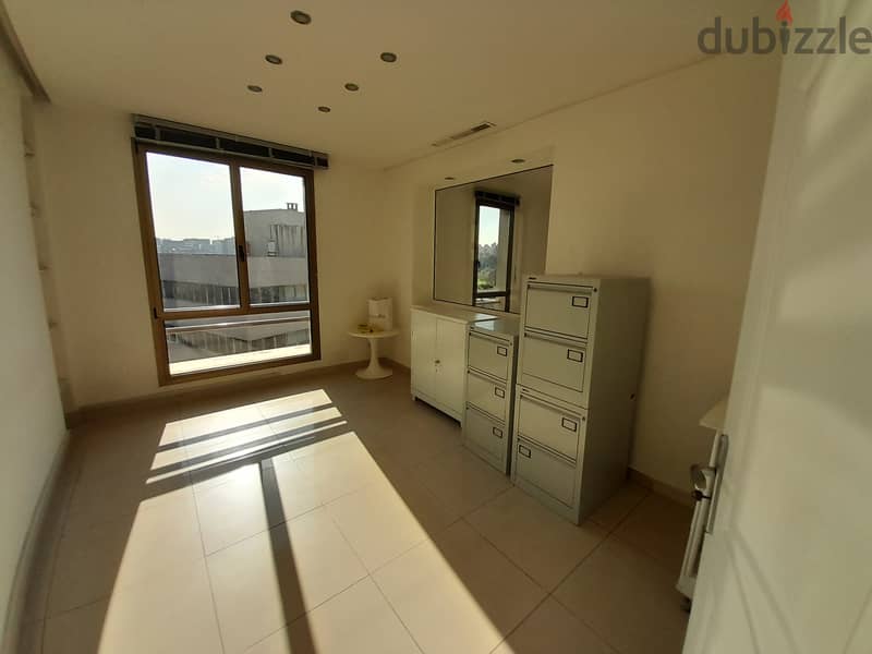 205 SQM Prestigious Office for Rent in Sin El Fil Horch Tabet, Metn 0