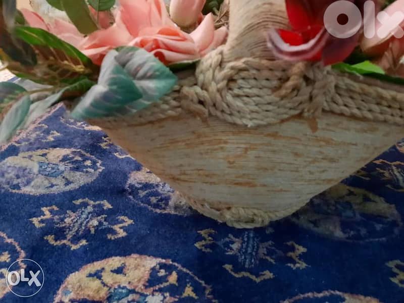 Basket pottery made. سلّة فخّار 2