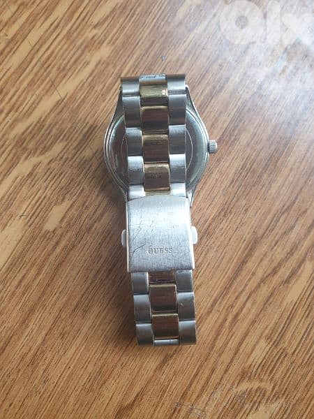 guess wrist watch 3