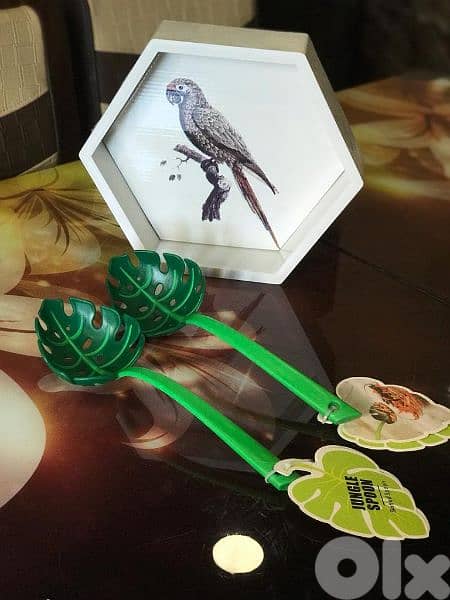 creative jungle leaf shape cooking spoon 3$ 3