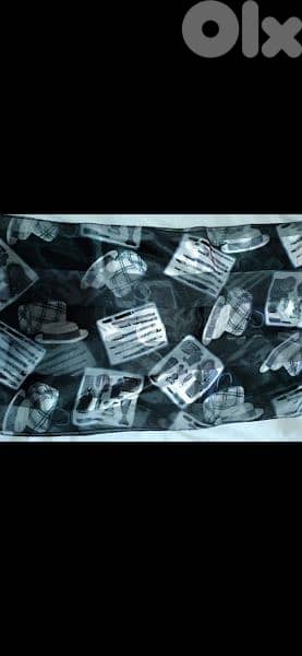 silk scarf colour black with grey print 1=7$ or 3= 15$ 3