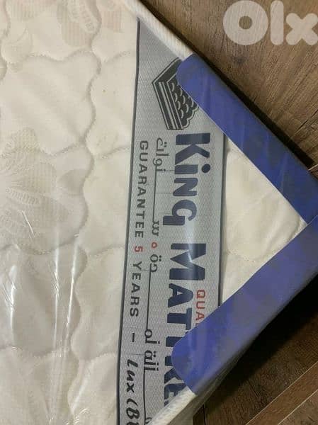 تخت مجوز مع فرشة 1