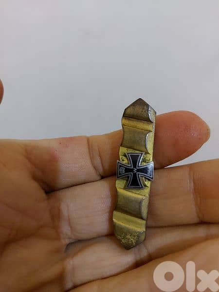 Nazi German Cross  World War Two WW2 Pin era of Adolf Hitler WW2 0