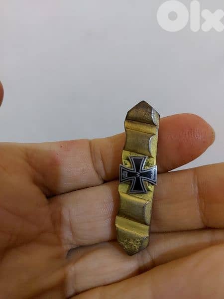 Nazi German Cross  World War Two WW2 Pin era of Adolf Hitler WW2 1