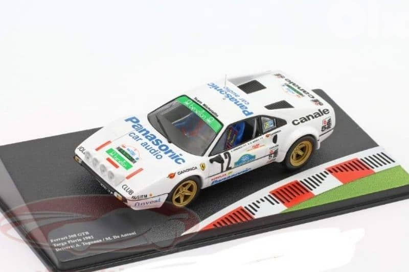 Ferrari 308 GTB diecast car model 1;43. 0