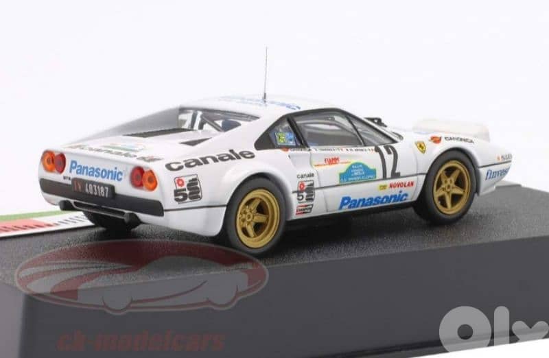 Ferrari 308 GTB diecast car model 1;43. 3