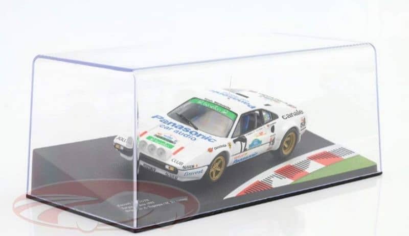 Ferrari 308 GTB diecast car model 1;43. 5