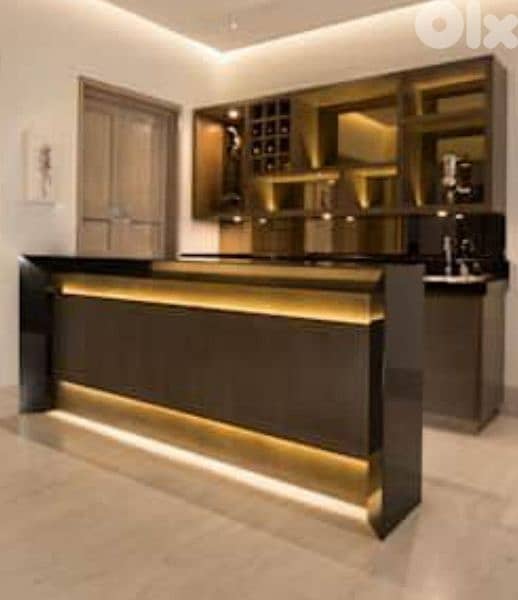 Classic bar - Indoor & outdoor. 3