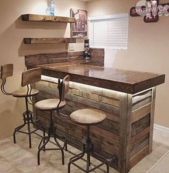 Classic bar - Indoor & outdoor. 5