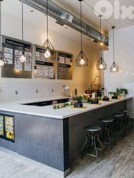 Classic bar - Indoor & outdoor. 8