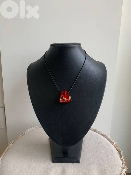 Murano red&black pendant with a black necklace 0