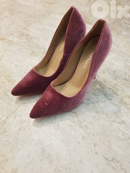 pink velvet shoes size 40 2