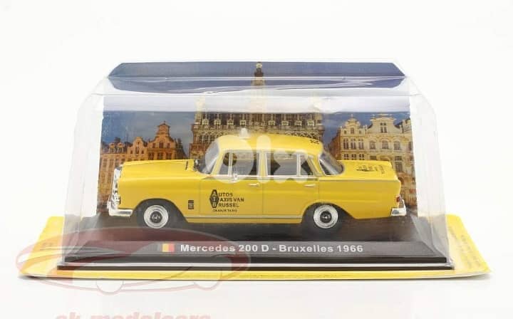 Mercedes 200D Taxi diecast car model 1;43. 5