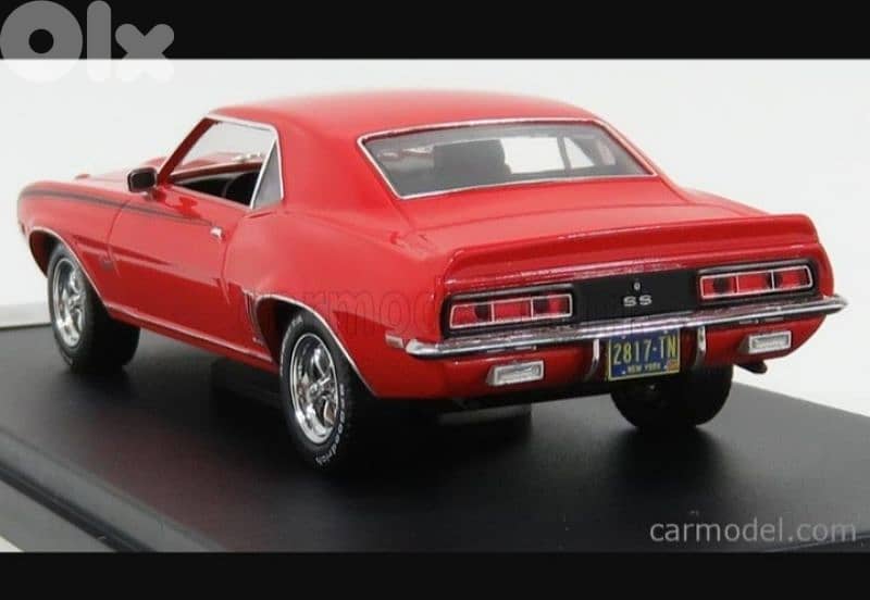 Chevrolet Camaro SS (1969) diecast car model 1;43. 2