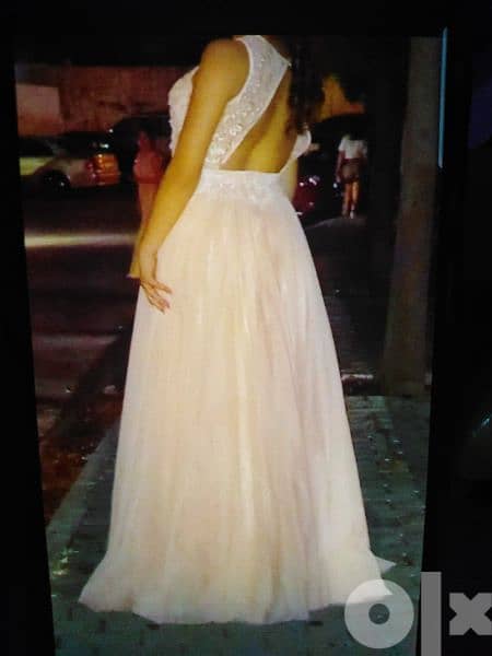 wedding or prom dress size 38--42 1