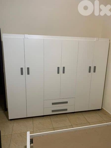 خزانة ست درف 240 سم 0