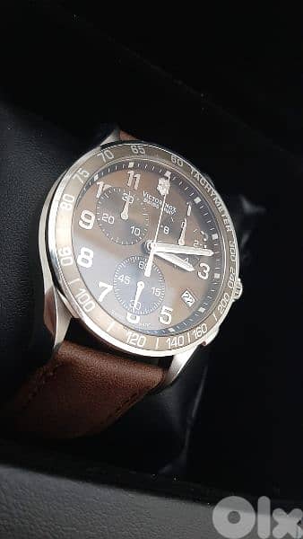 victorinox swiss army tachymeter watch 3