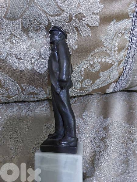 USSR Vladimir Lenin Bronze Statue 20 cm length & 750 grams weight 2