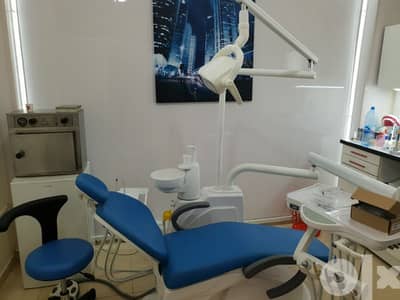 مطلوب طبيب اسنان سوري او لبناني للعمل