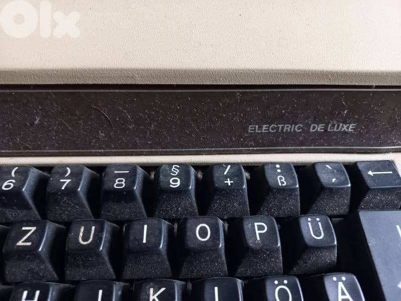 typewriter vintage collectibles 1