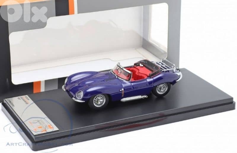 Jaguar XK SS diecast car model 1;43. 0