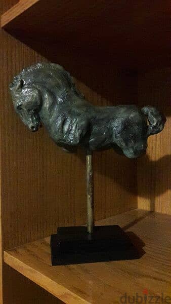 Equus Fragmentum Great horse sculpture 1