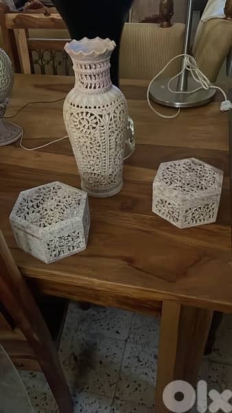 set of 3 pieces of engraved rock handmade 1