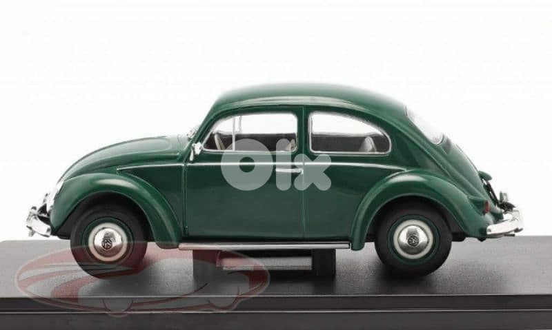 Volkswagen 1200 (1960) diecast car model 1:24. 1