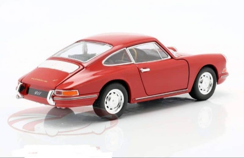 Porsche 911 (1964) diecast car model 1:24. 2