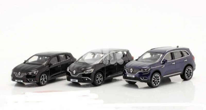 Renault 3 car set diecast car model 1;64. 2