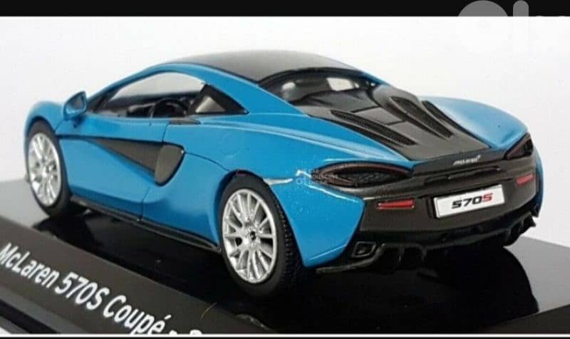 Mclaren 570S diecast car model 1;43. 1