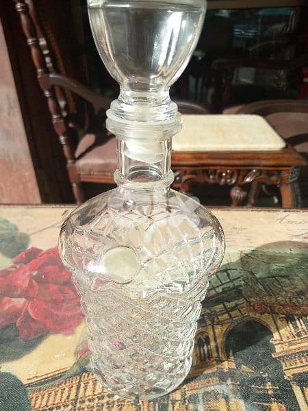 قنينة كريستال فخمة 1