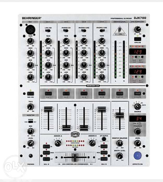 Behringer DJX 700 Pro Mixer DJ (5 channels Auto BPM & Digital Effects) 1