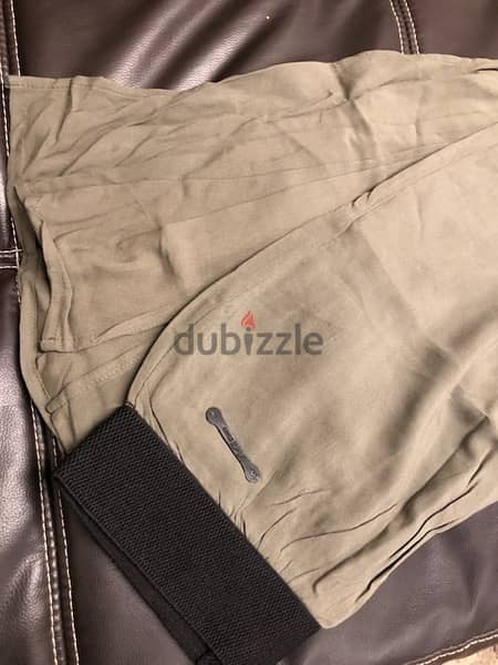 set for women lady, like new, size medium, top with pant 2