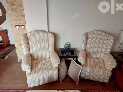 كرسي غرقة جلوس برجيرات عدد ٢