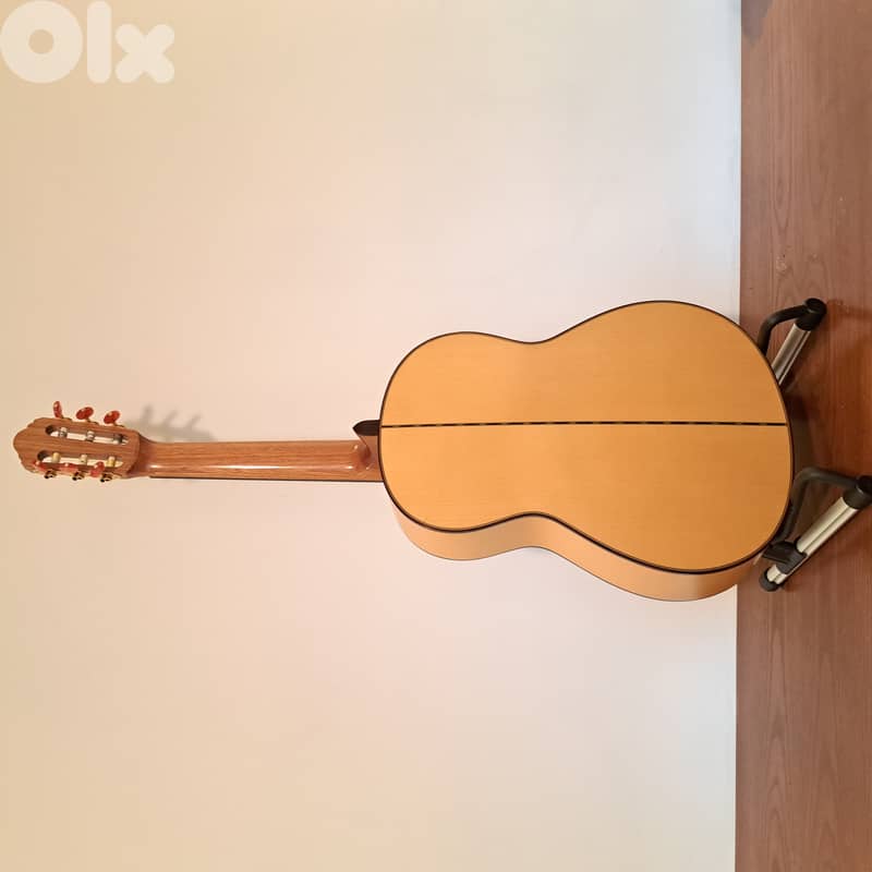 Yamaha  CGBN1 Classic guitar 4