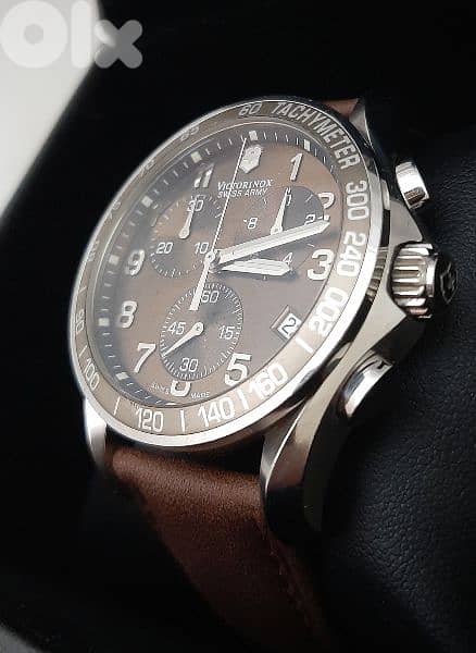 Victorinox Tachymeter for Men 2